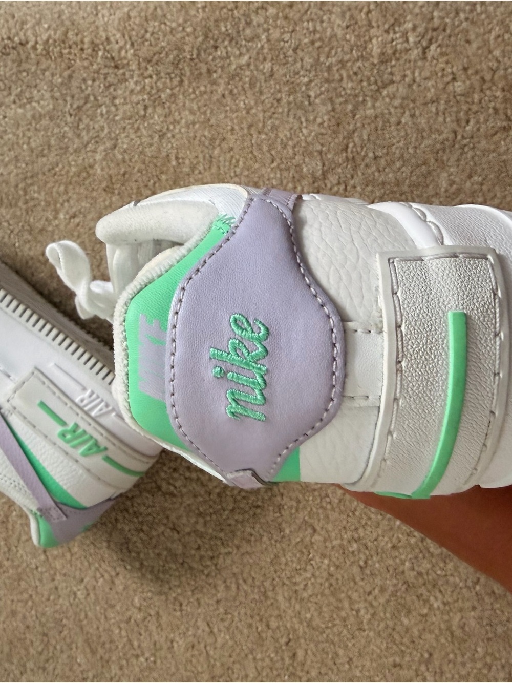 Nike Lavender and Green Airforces size 7.5 women’s - Picture 4 of 5